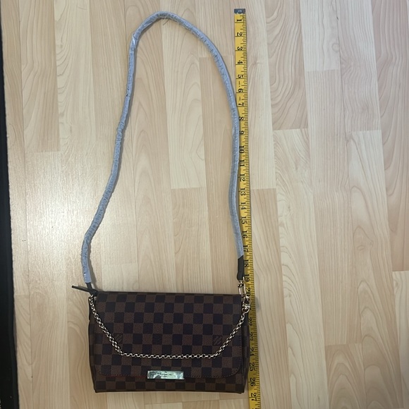 New Brown Checkered Shoulder Crossbody Bag Purse with Gold Chain - Picture 10 of 10